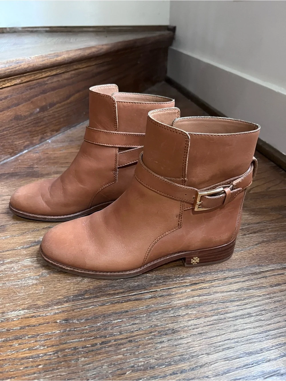 Tory Burch Brooke Leather Ankle Boots Perfect Brown Buckle Booties Size 6.5